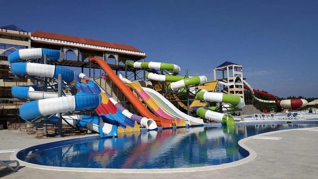 الفندق جرافتي & اكوا بارك - الغردقة